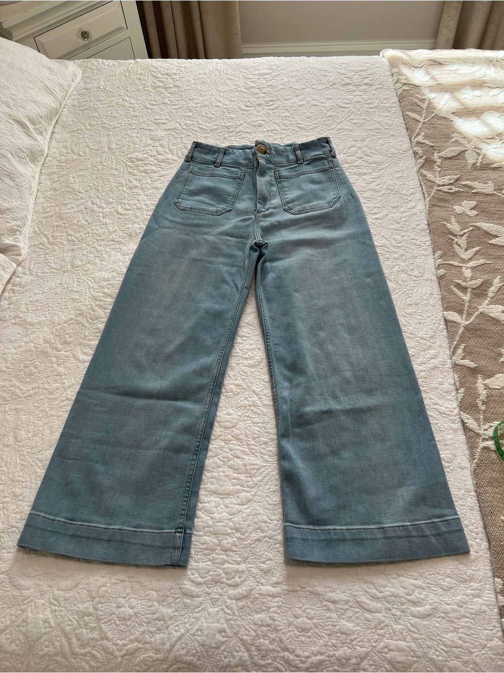 ANTHROPOLOGIE
The Colette high-rise wide-leg Jean by Maeve